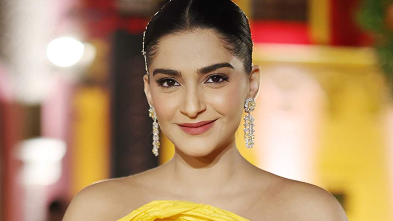 Filmfare OTT Awards 2023: Sonam Kapoor