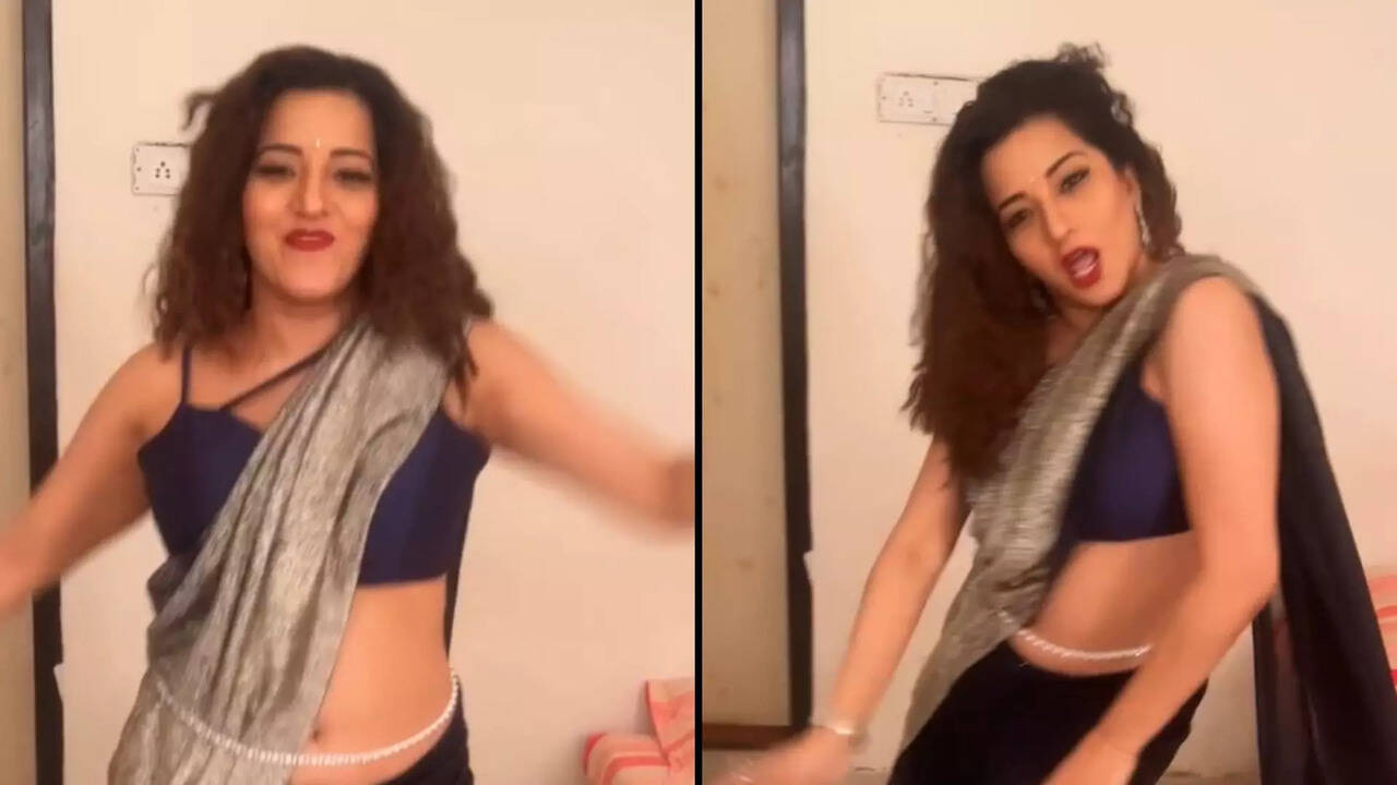 Bhojpuri Actress Monalisa dance