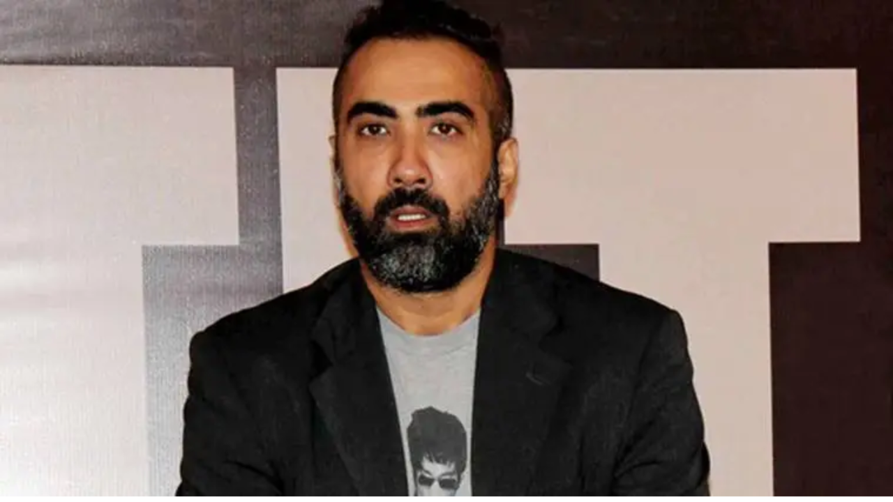 After Radhika Apte, Ranvir Shorey Complains About Airlines Misconduct: They Didn't Have A Pilot