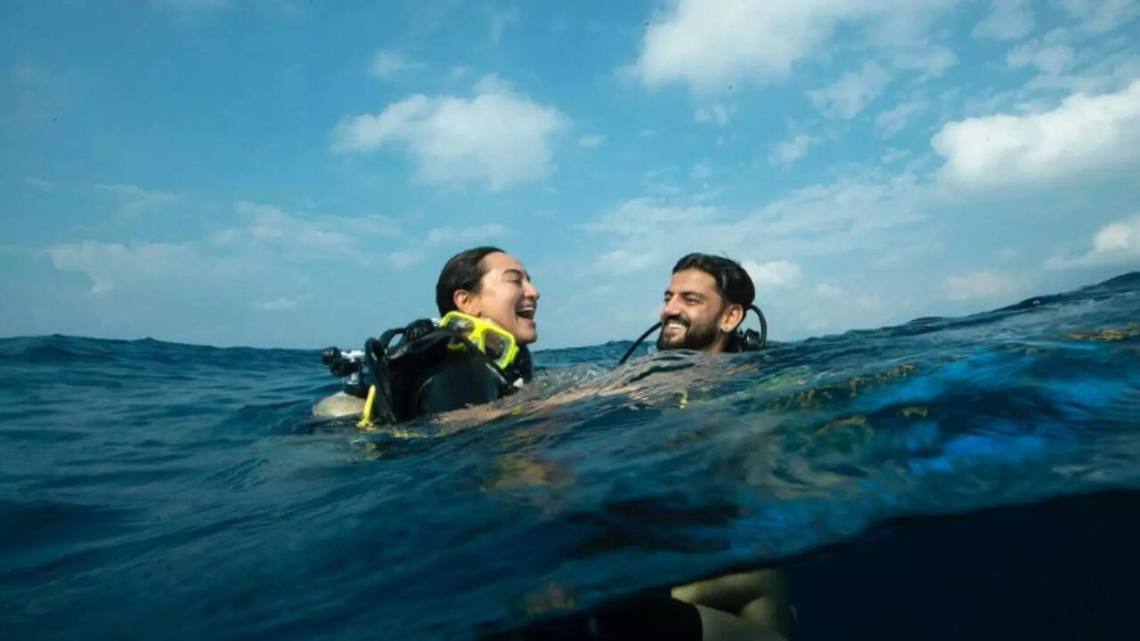 Sonakshi Sinha Shares Diving Pics With Boo Zaheer Iqbal, Zaheer Comments, 'Best Dive Buddy Everrrrr'