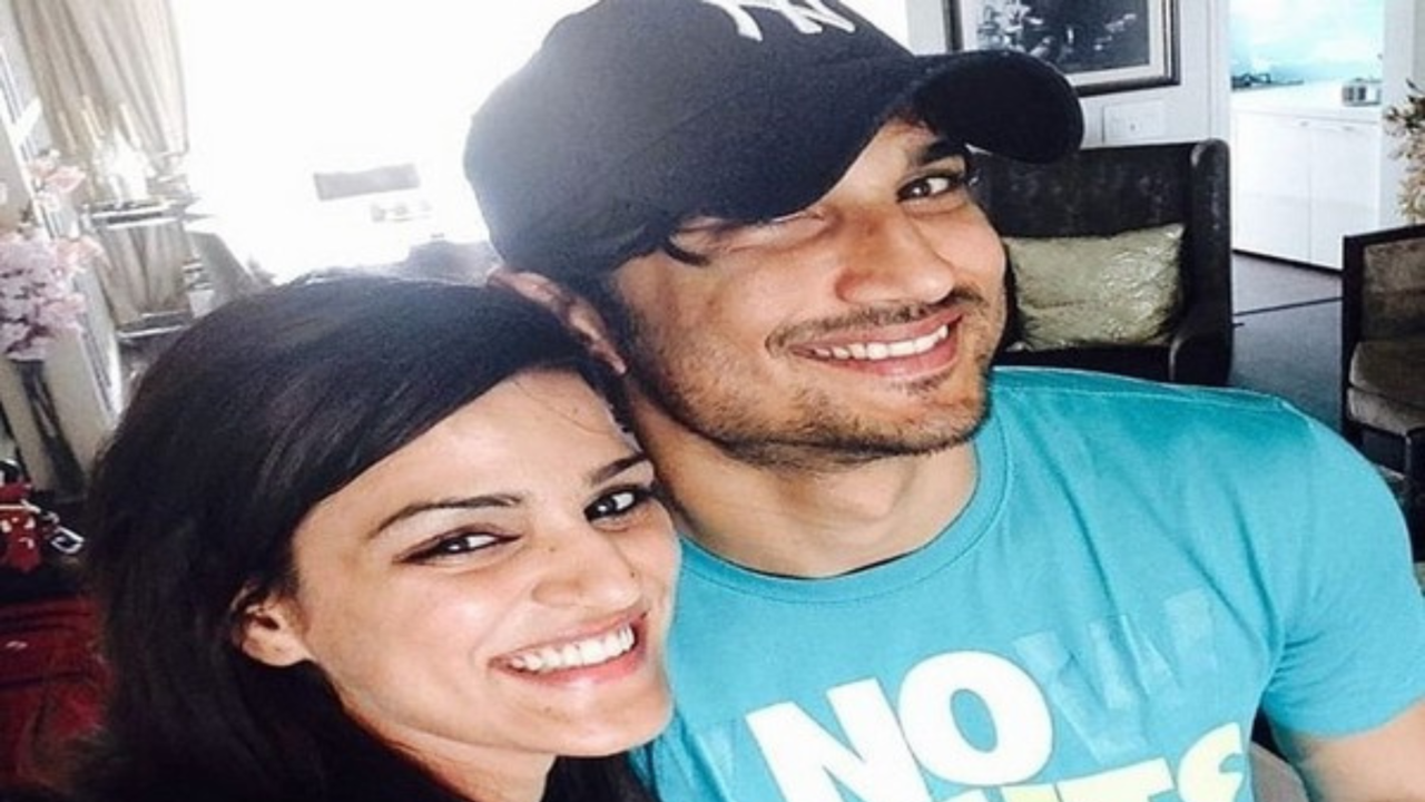 Sushant Singh Rajput's Sister Shweta Requests CBI To Speed Up Investigation In Actor's Death Case: Hume Jaanna Hai Kya Hua Tha