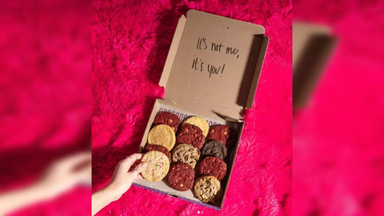 UK Bakery Unveils Breakup Cookies With Witty Messages