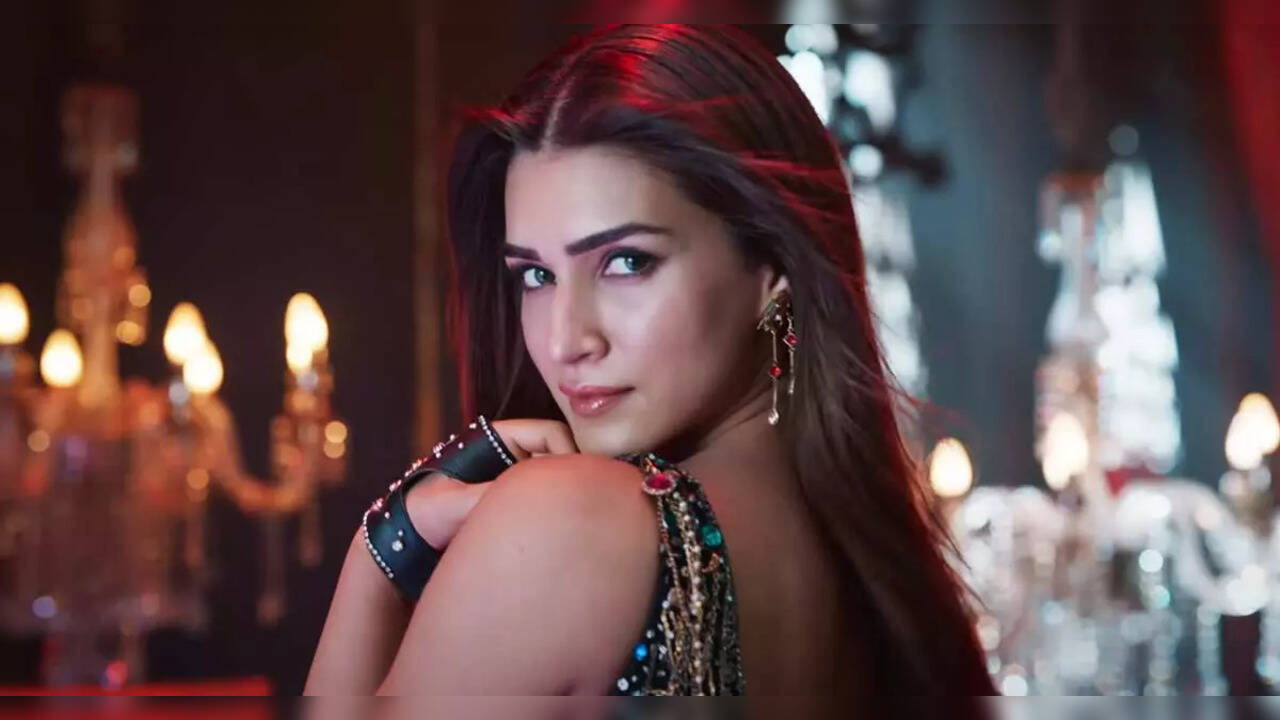 Kriti Sanon in Teri Baaton mein aisa uljha jiya