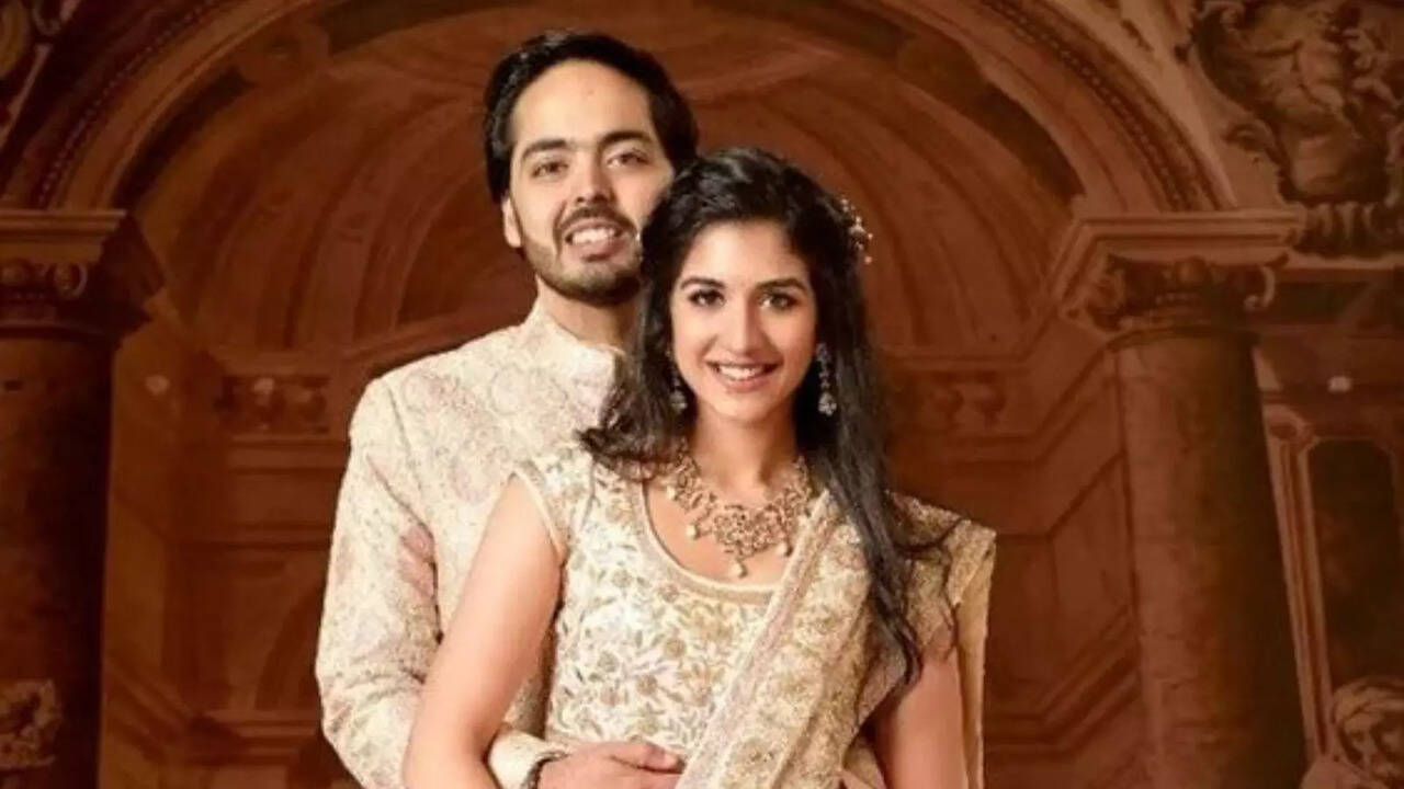 Anant Ambani-Radhika Merchant Wedding: Gujarati Women Artisans To Make Special Traditional Scarves For Guests