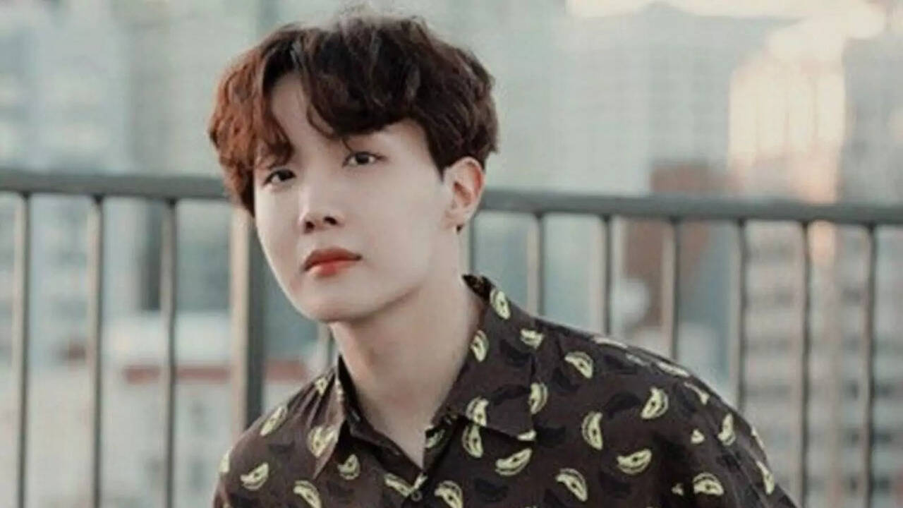 ​J-Hope Announces New Project, Hope On The Street, On His 30th Birthday