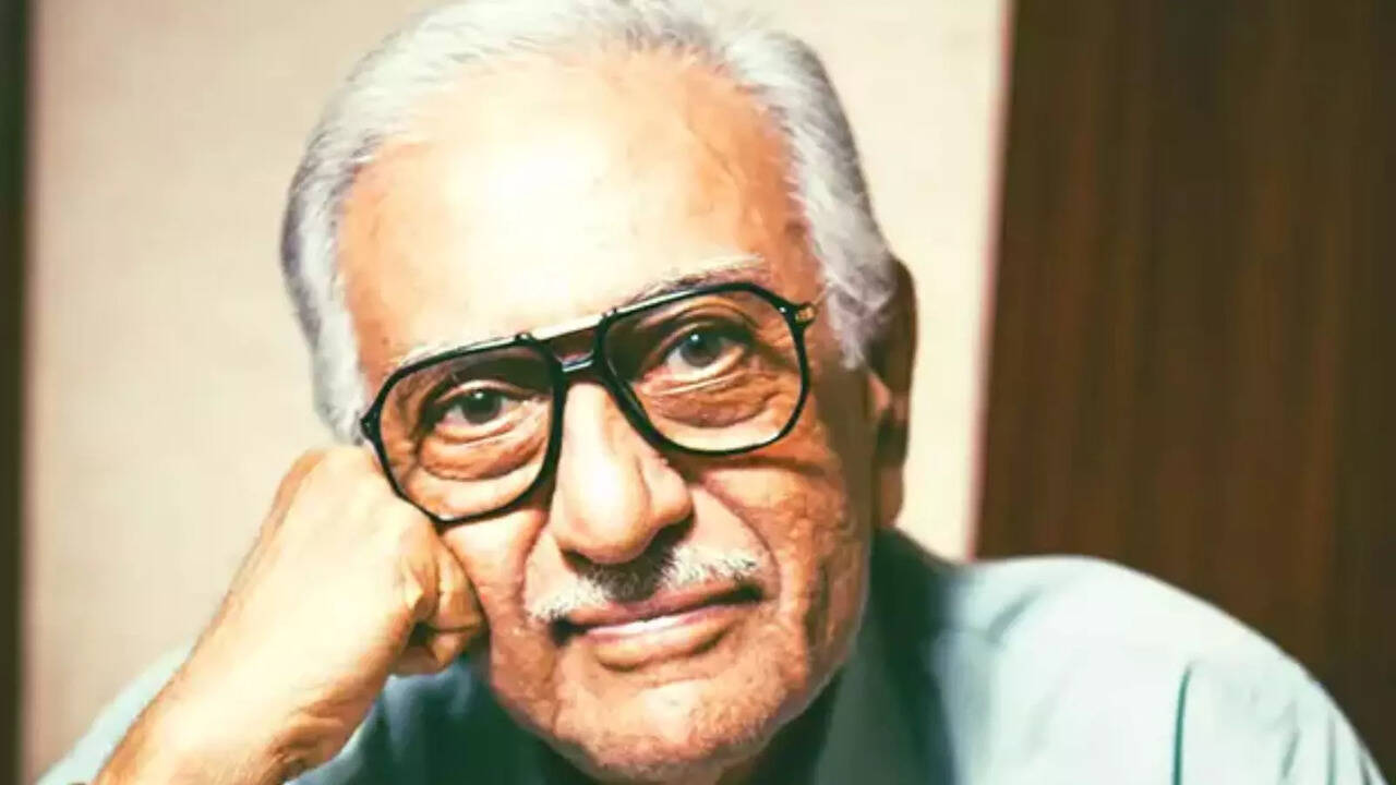 Legendary Radio Personality Ameen Sayani, Known For Binaca Geetmala, Dies At 91 Due To Heart Attack