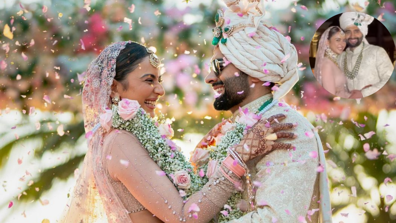 Newlyweds Rakul Preet Singh, Jackky Bhagnani Make First Public Appearance As Husband And Wife, Greet Paps With Folded Hands - Watch