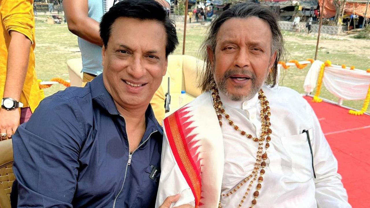 Madhur Bhandarkar Meets Mithun Chakraborty On Set Of Shastri In Kolkata: Was Thrilled To See Him Back In Great Health...