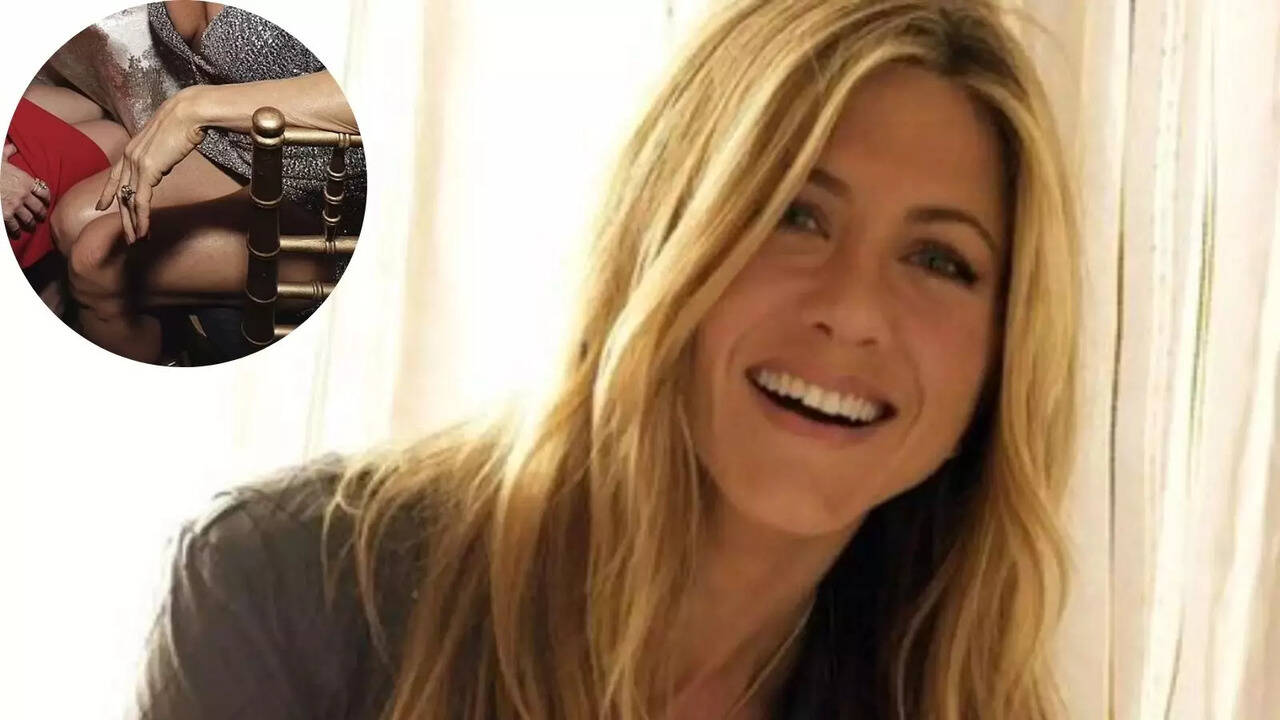 Is Friends Star Jennifer Aniston Engaged? Fans Spot Big Diamond Ring