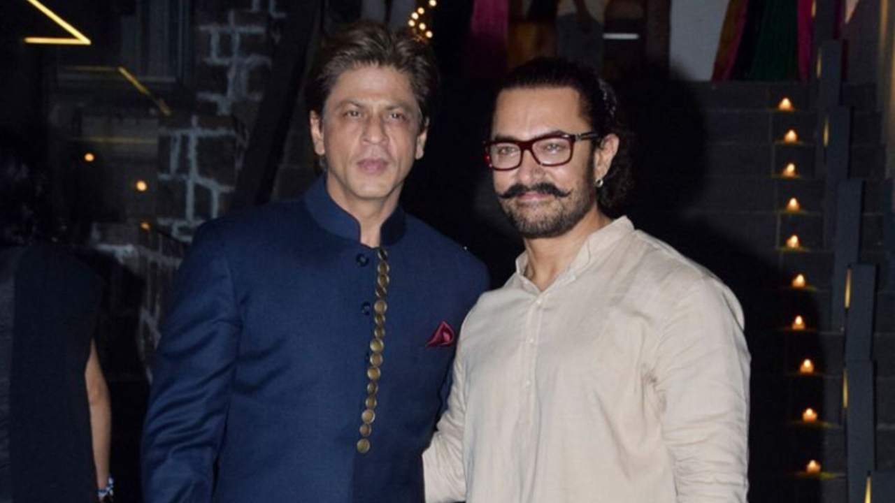 Aamir Khan Responds To Shah Rukh Khan's Involvement In Release Of Indian Navy Veterans In Qatar