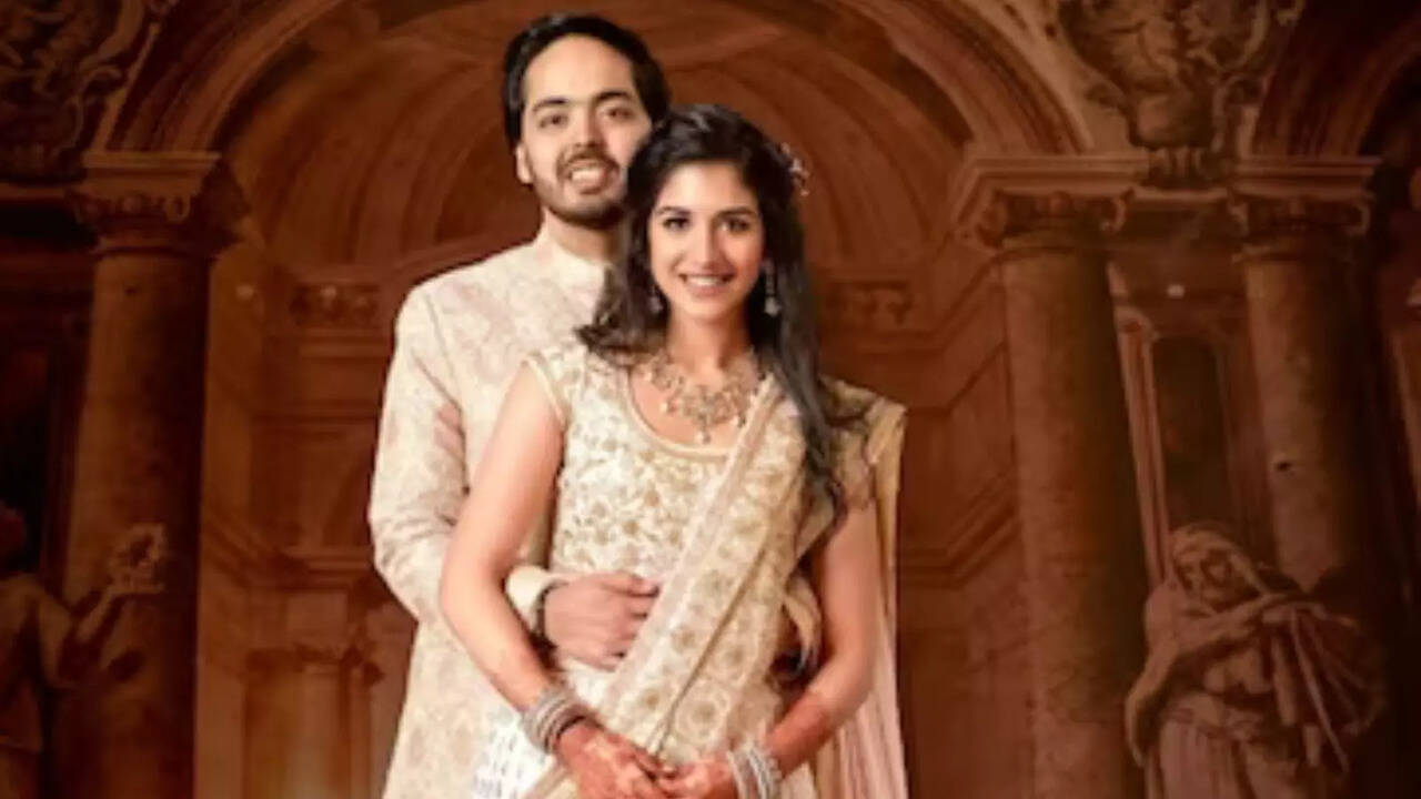 Anant Ambani's Heartfelt Speech Expresses Gratitude to Mother at Pre-Wedding Celebrations: Thank you mamma