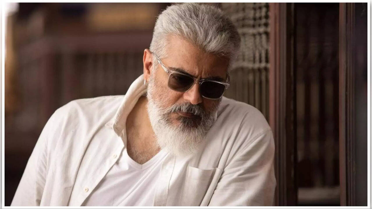 exclusive ajith kumar admitted to hospital for nerve swelling treatment