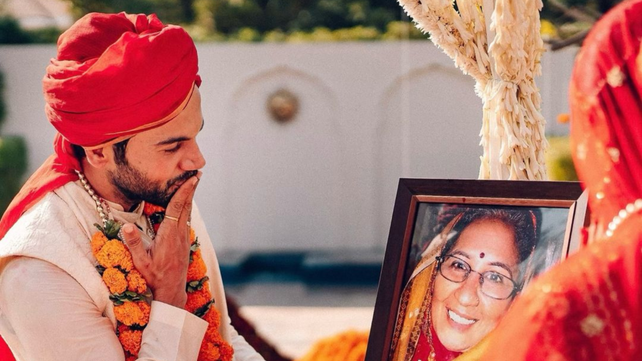 Rajkummar Rao Pens Heart-Touching Note On Mom's Death Anniversary, Drops Pic From Wedding Day