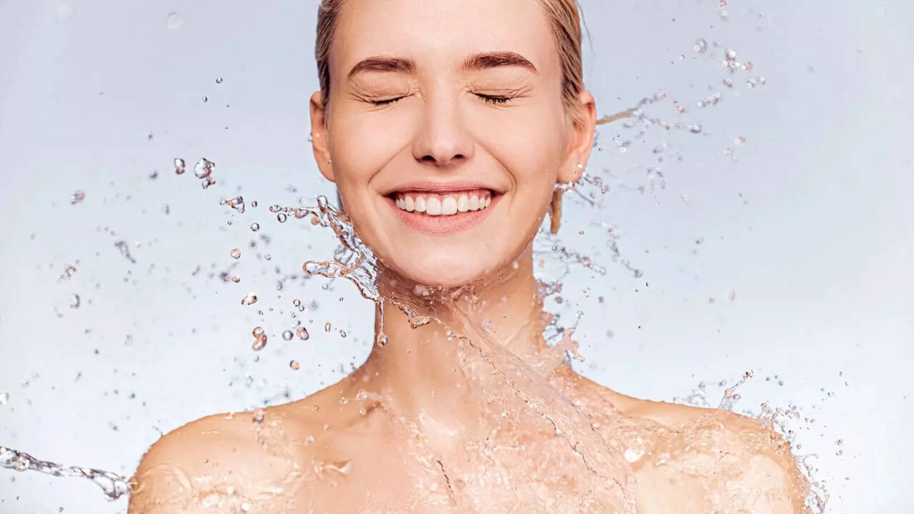 Hydrating Is The Key To Solve Most Of Your Skin Woes