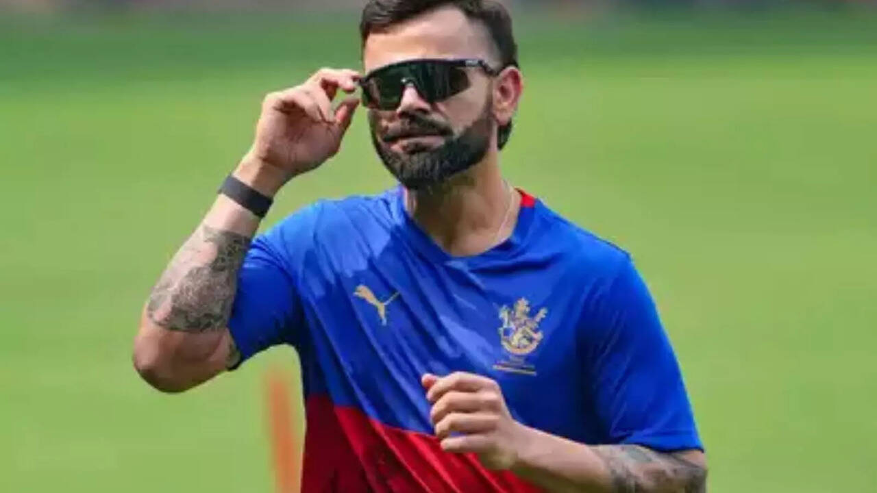 Virat Kohli Entertains Fans With His Dancing On Appadi Podu During CSK-RCB IPL 2024 Match