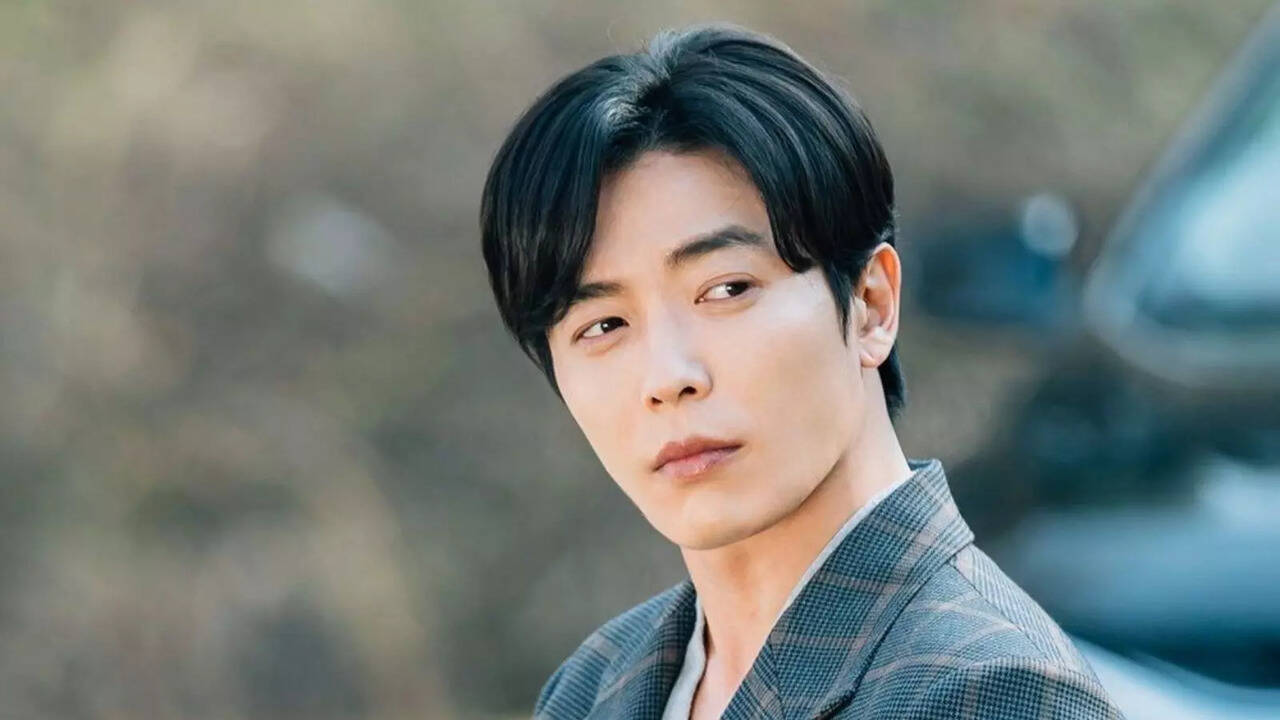 Kim Jae Wook's Agency Requests Fans To Prioritize Safety, Avoid Gathering In Crowds After His Pagwa Performances