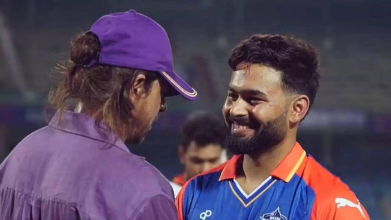 IPL 2024: Shah Rukh Khan's Touching Gesture to Rishabh Pant Captivates Fans Post KKR vs DC