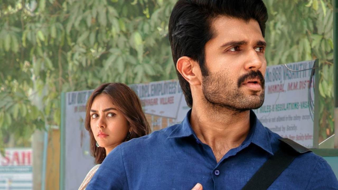 Family Star Box Office Collection Day 4​: Vijay Deverakonda and Mrunal Thakur's Film Slows Down, Mints Rs 1.25 Crore