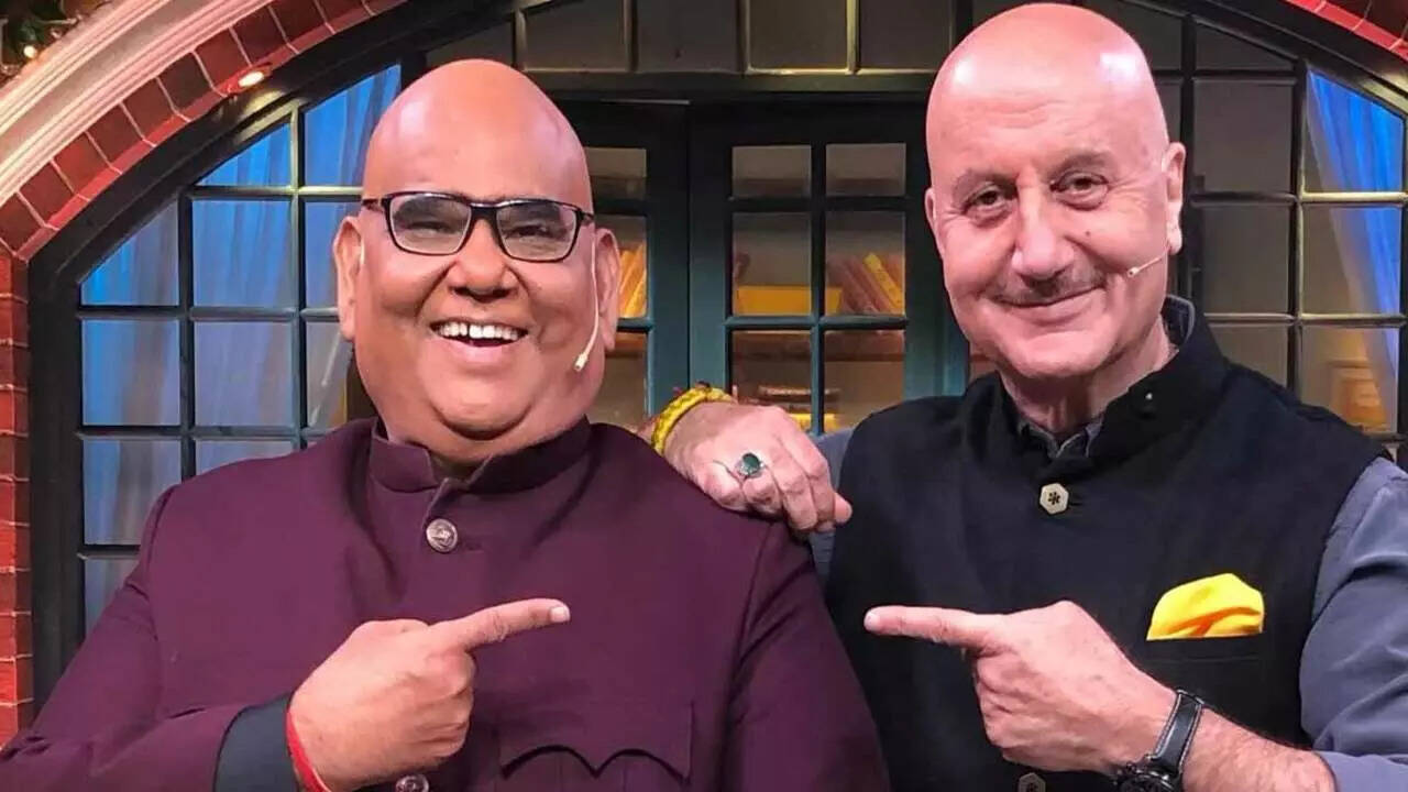 Anupam Kher Pays Tribute to Satish Kaushik: 'I miss your physical presence, your phone calls...'