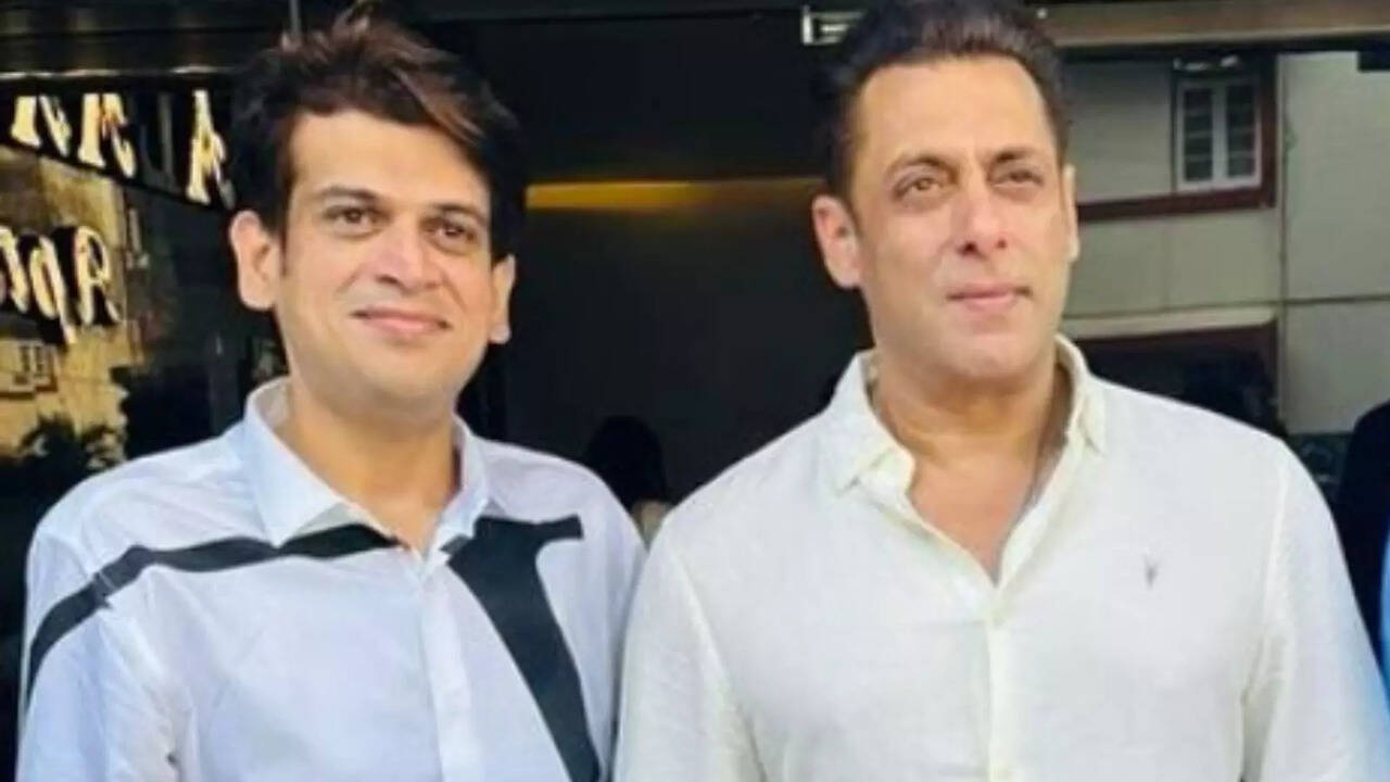 Salman Khan Firing: Rahul Kanal Reassures Visits Salman Khan, Reassures Paparazzi, Says 'Bhai Is All Good'