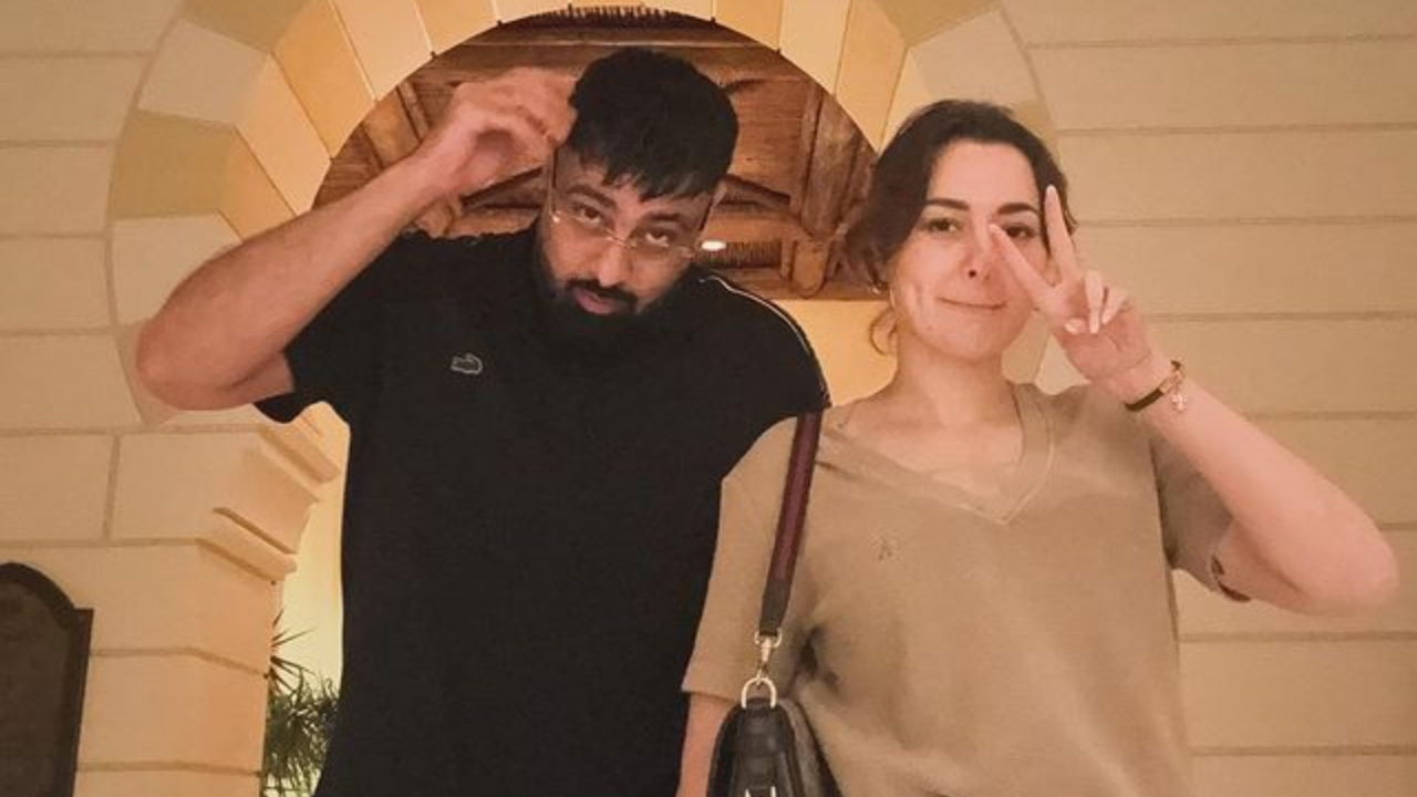 Badshah Flies To Dubai To 'Rescue' Pakistani Actress Hania Aamir