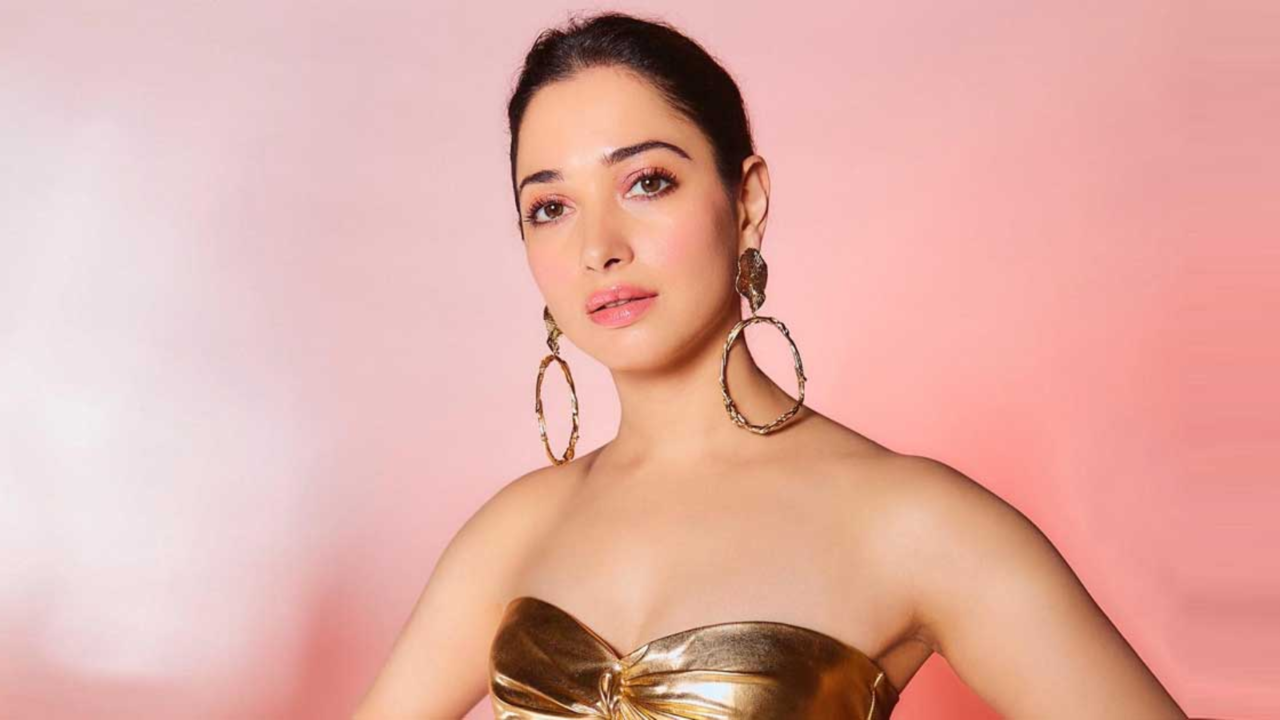 Tamannaah Bhatia Summoned For Allegedly Promoting Illegal Streaming Of IPL 2023 On Betting App