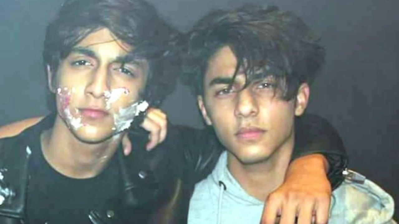 aryan-khan-ahaan-panday-nostalgic-photo-collab