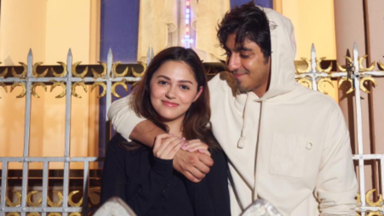 Ahaan Panday and Aneet Padda were moved to tears when a fan referred to a  star as Saiyaara, marking the film's significant position in the universe.  | Zoom TV