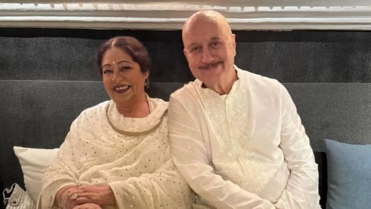 anupam-kher-kirron-kher-cancer-diagnosis-interview