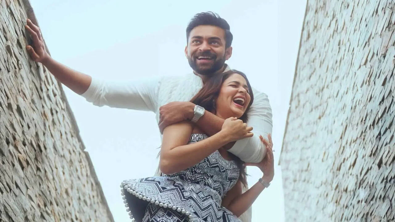 Varun Tej Konidela Shares Loving Photos with Spouse Lavanya to Celebrate Their 2nd Wedding Anniversary: You Enhance Every Moment | Zoom TV