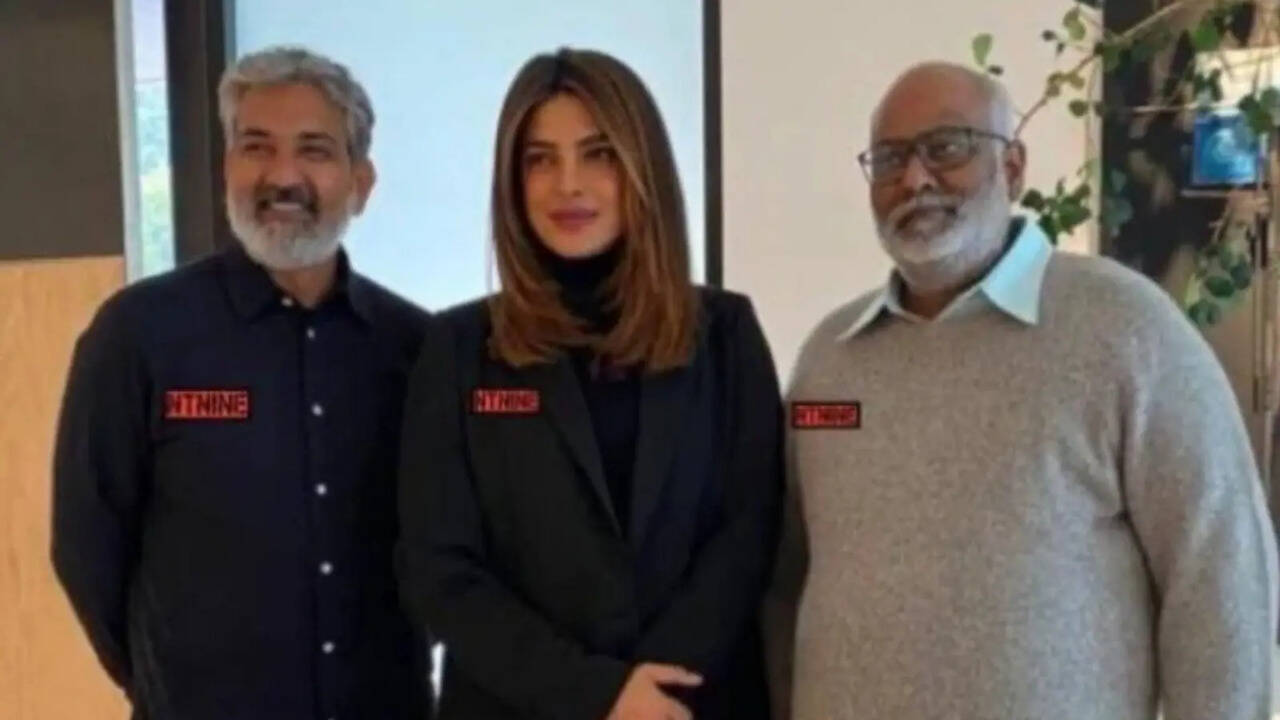 priyanka-chopra-reacts-globetrotter-director-ss-rajamouli