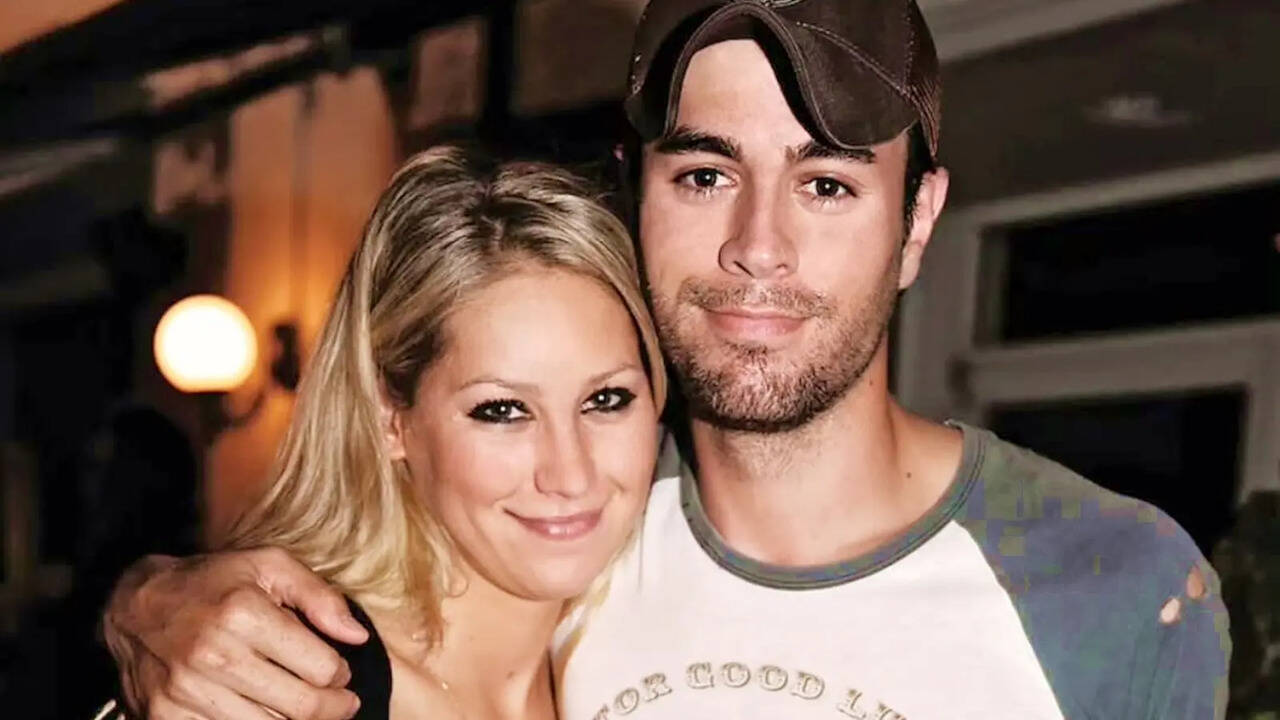 Enrique Iglesias and Anna Kournikova Celebrate the Arrival of Their Fourth  Child, Share Newborn's Photo in Collaborative Instagram Update. | Zoom TV