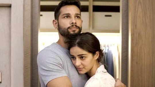 Ananya Panday and Siddhant Chaturvedi in Gehraiyaan