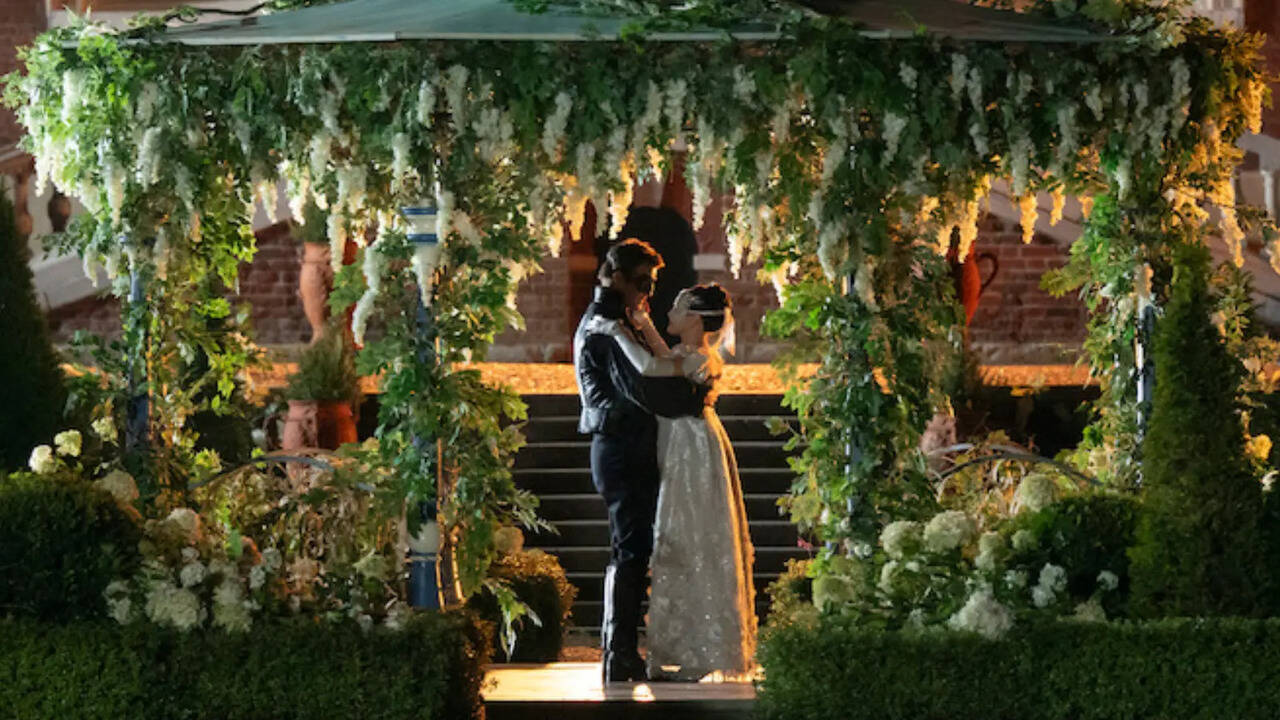 Bridgerton Season 4 Teaser: The Enchanted Romance of Benedict and ...