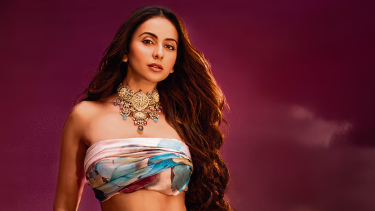 rakul-preet-singh-bollywood-parties-role-landing