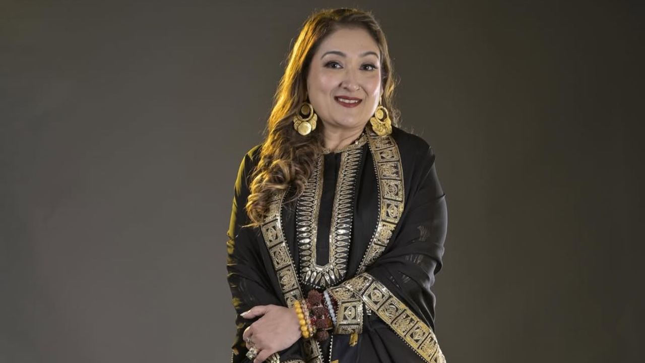 Sunita Ahuja, the wife of Govinda, Secures Her Debut Bollywood Film with  Ekta Kapoor? Here's What We've Learned. | Zoom TV