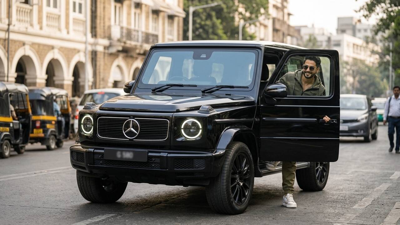 kunal-kemmu-mercedes-benz-g580-luxury-ev-mumbai