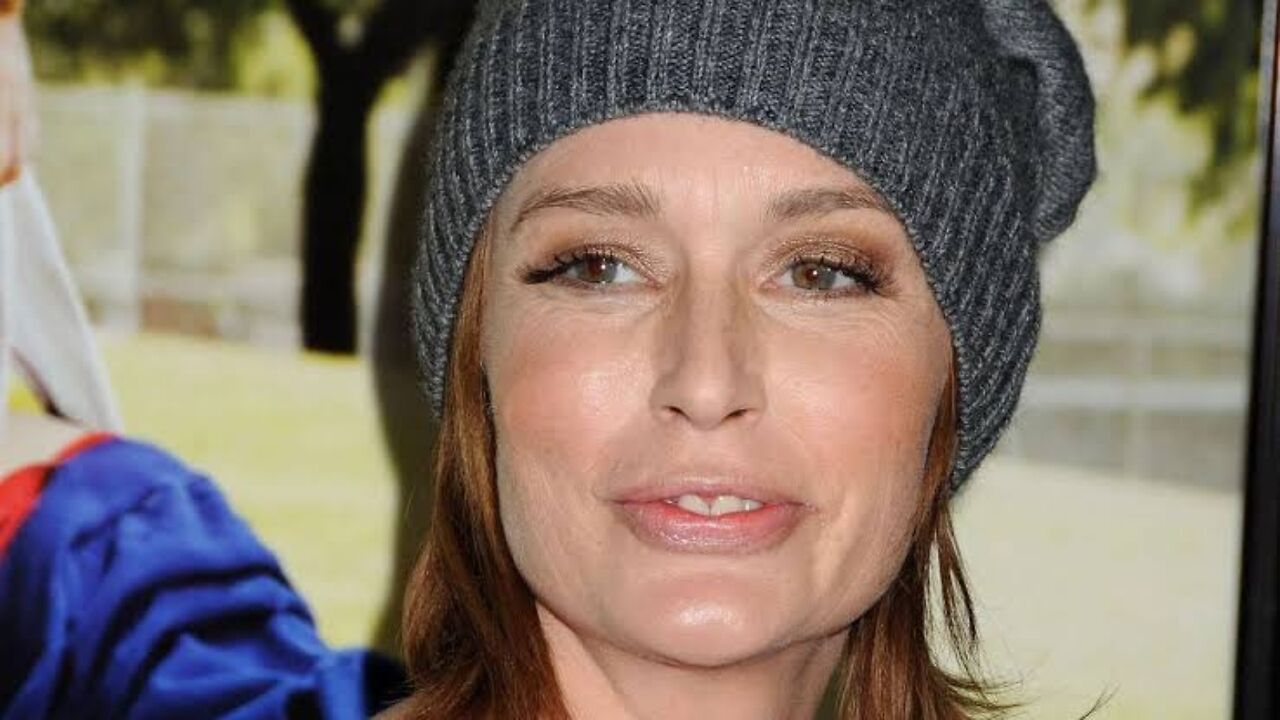 British Actress Georgina Cates Dies at 51 | Zoom TV