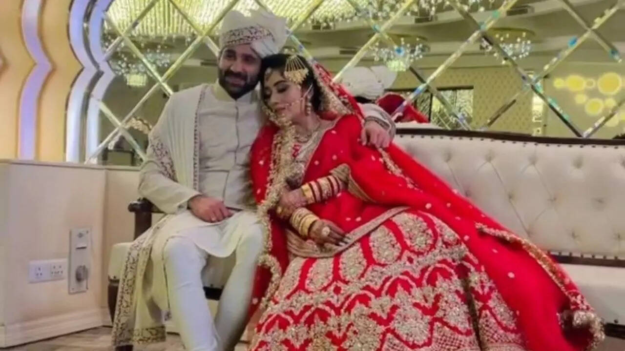 Shireen Mirza marries Hasan Sartaj - see photos