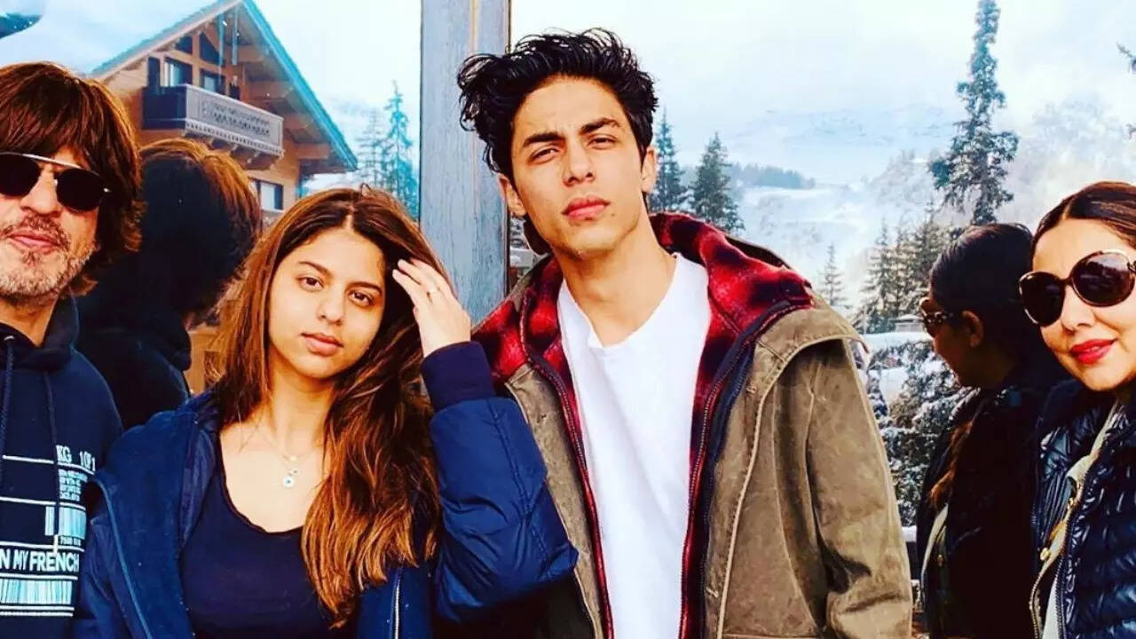 Aryan Khan with family