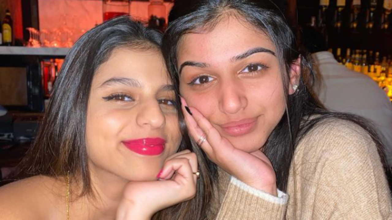 Suhana Khan friend photo