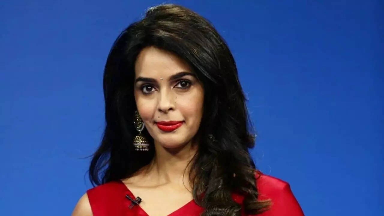 Mallika Sherawat reacts to rumours of Rolls Royce refusing a sell a car to her