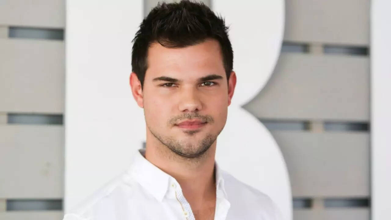 Taylor Lautner