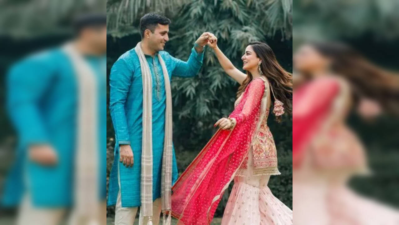 New bride Shraddha Arya's new photos with husband Rahul