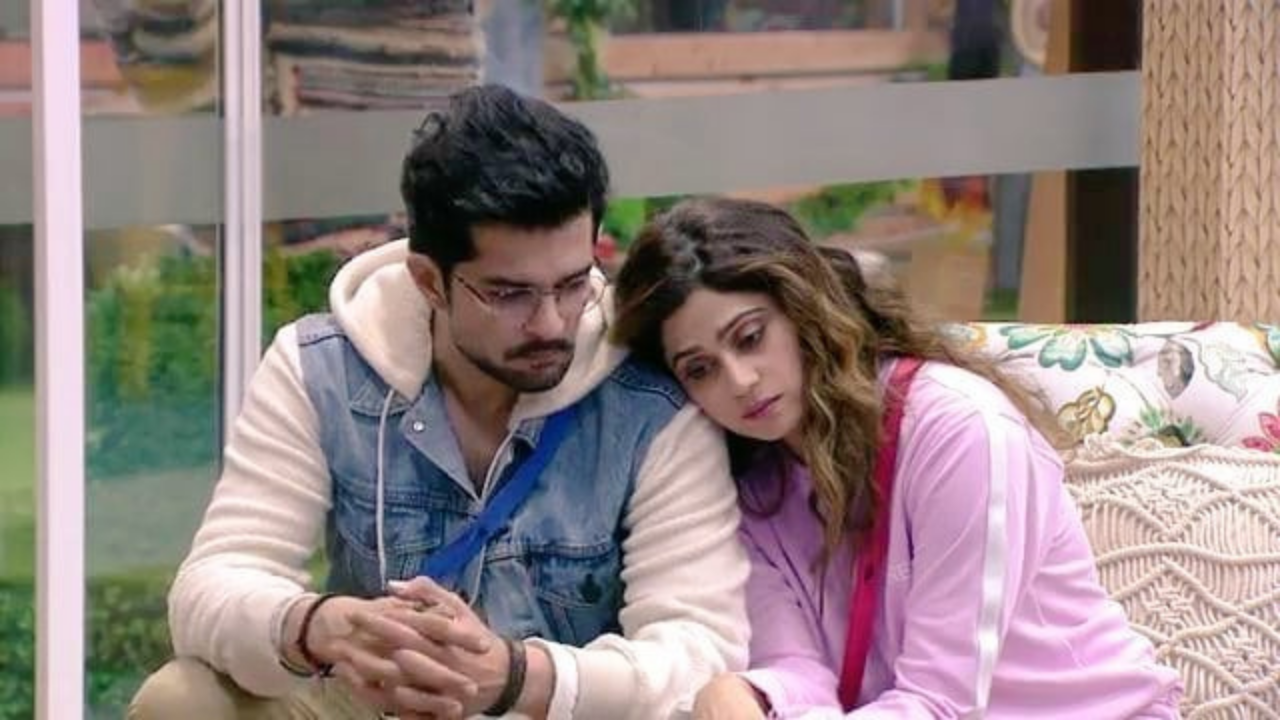 Raqesh Shamita Bigg Boss 15 Tweet