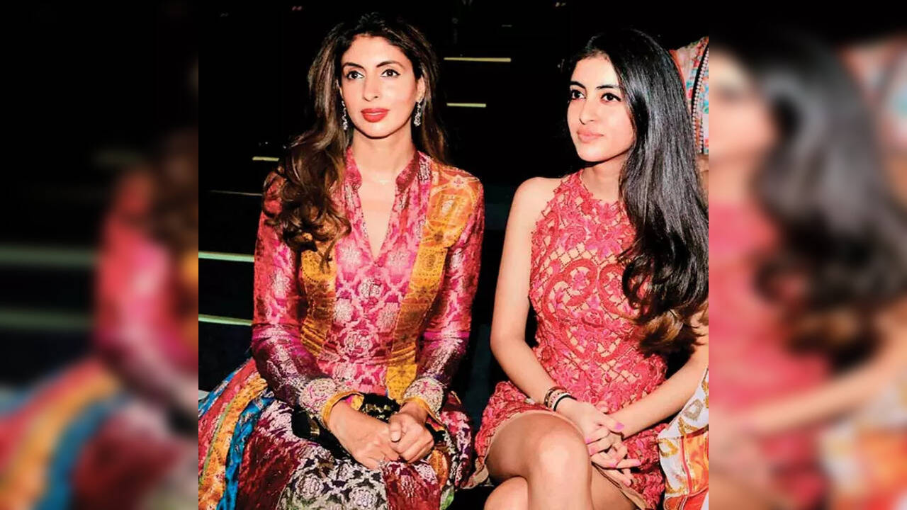 navya nanda birthday wishes shweta bachchan