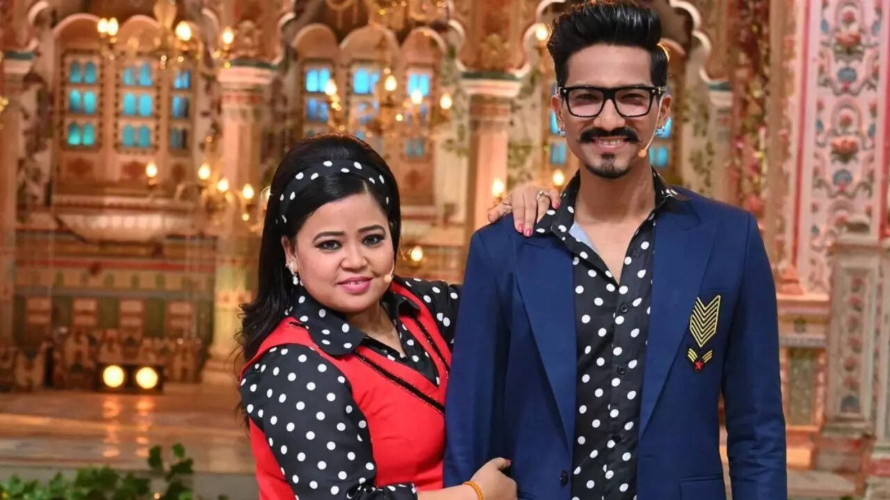 Bharti Singh-Haarsh Limbachiyaa announce pregnancy: Jasmin Bhasin says,  'Baby Limbachiaa coming soon', Gauahar Khan and others congratulate the duo