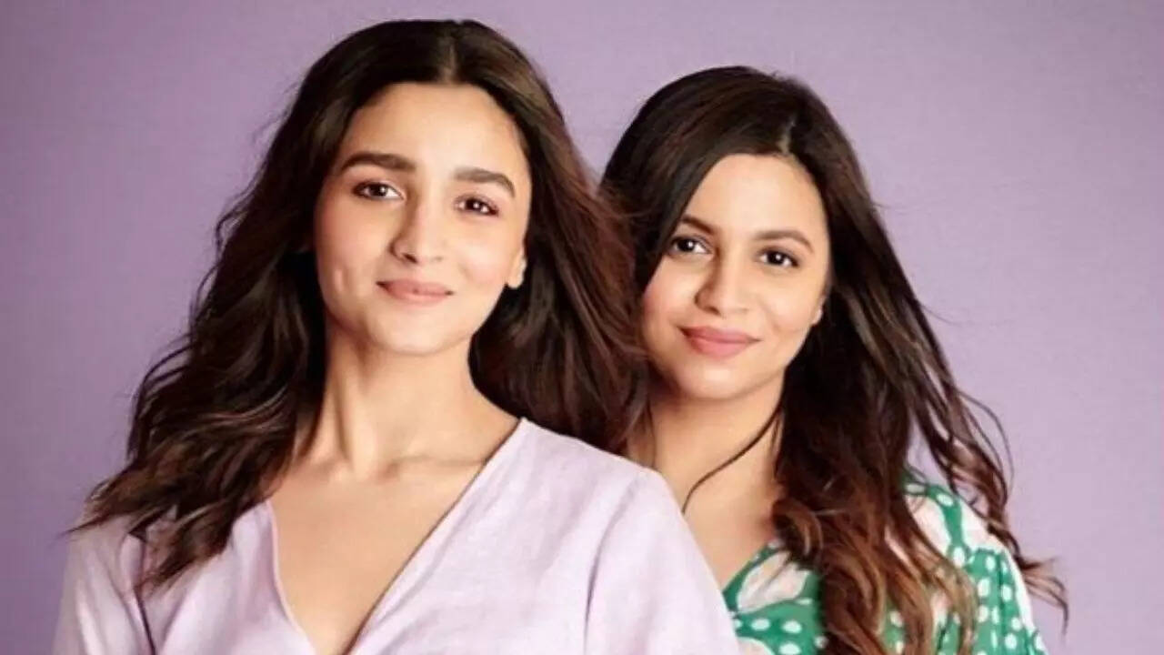 Alia Bhatt and Shaheen Bhatt