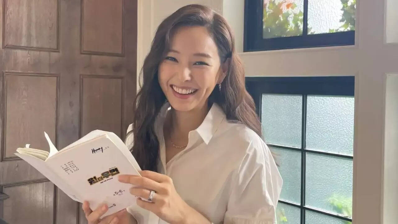 Be Melodramatic actress Honey Lee ties the knot with non-celebrity boyfriend in a private wedding