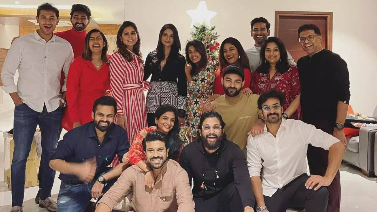 Mega cousins of Tollywood Allu Arjun, Ram Charan, Varun Tej and others pose together for mega Christmas celebrations - view pic